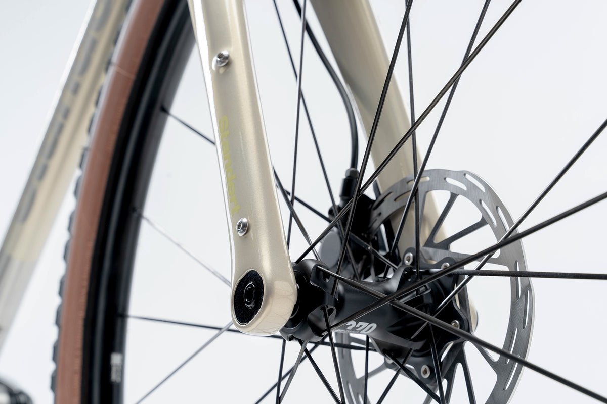Erdgeschoss | Golden Brown | SRAM Rival AXS XPLR