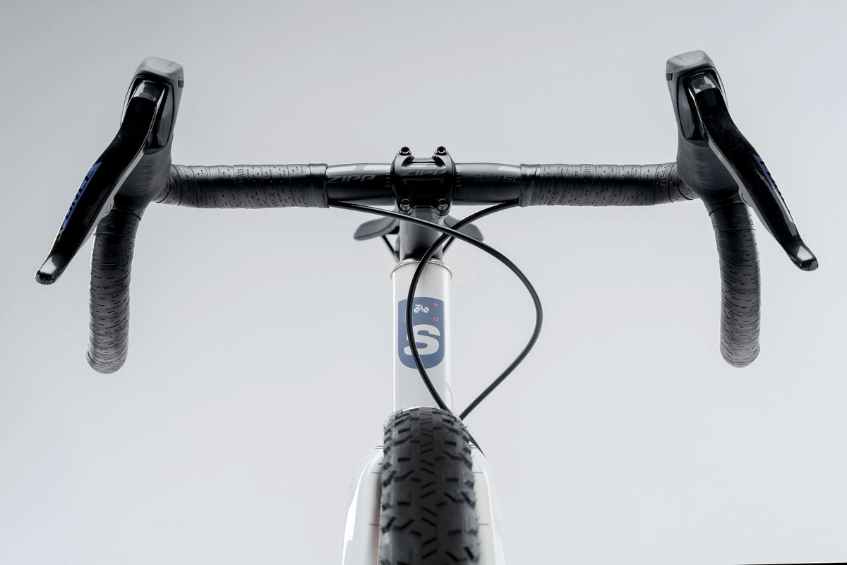 Erdgeschoss | White Rabbit | SRAM Force AXS XPLR w/ Powermeter