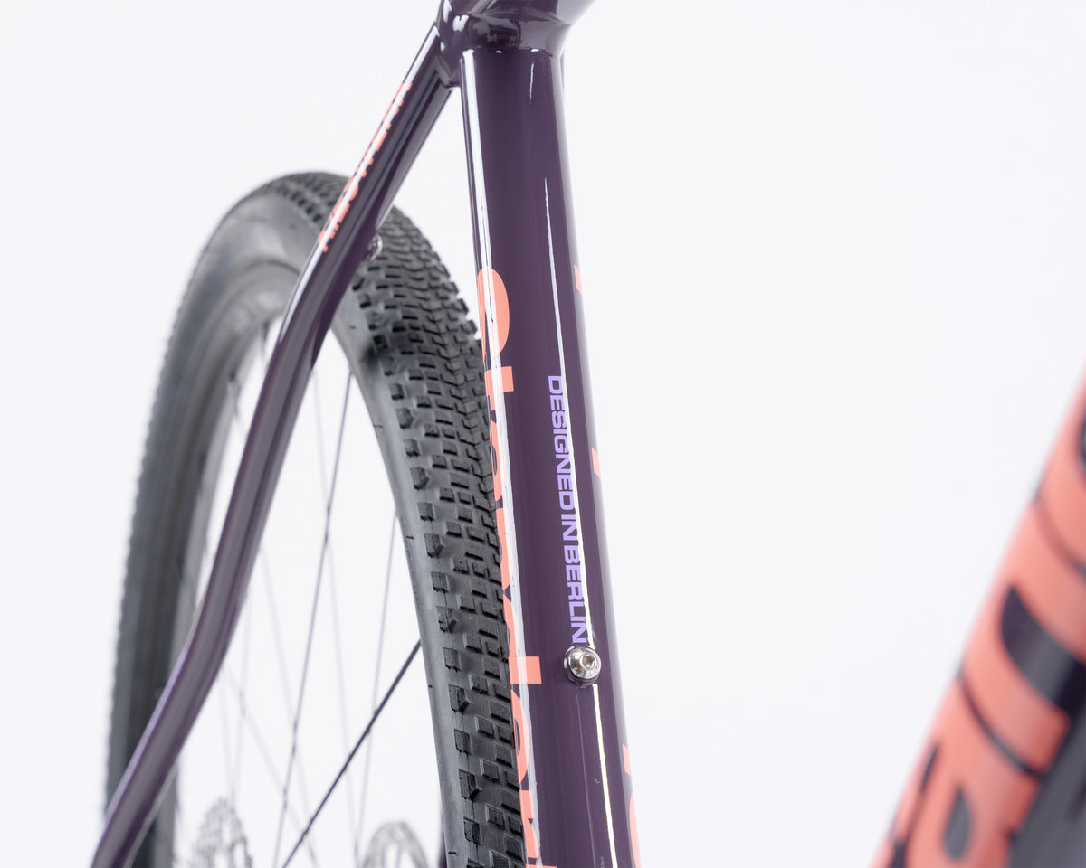 Kieswerk | SRAM Apex AXS XPLR | DT Swiss G 1800 | Plump Plum