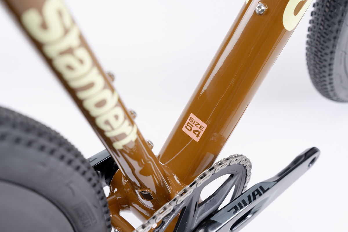 Kieswerk | SRAM Rival AXS XPLR | DT Swiss GRC 1600 | Brown Sugar