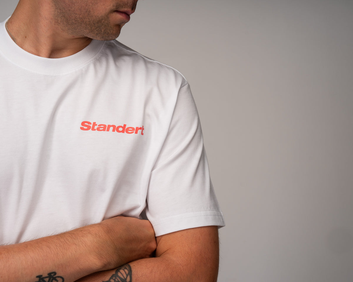 Standert T-Shirt | MY 26 | White | Performance Logo